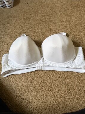 White Lace-Trim Bra - Women Intimates